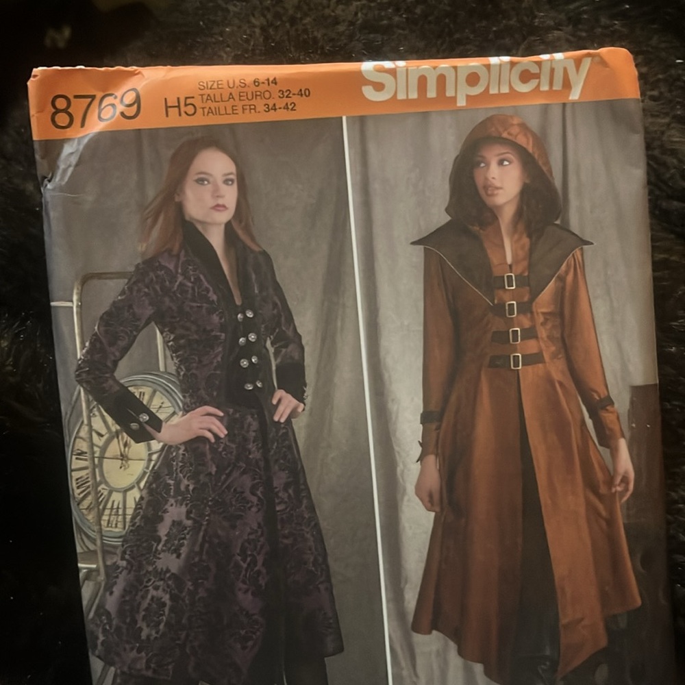 Simplicity Cosplay Sewing Pattern Costume Coats S8769 NEW
